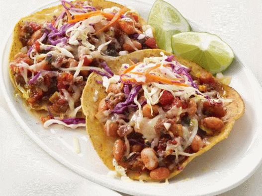 Foto del plato - Toastados con carne molida y ensalada de repollo