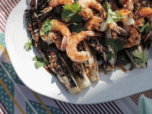 Fotografía de platos: camarones a la parrilla y radicchio a la parrilla