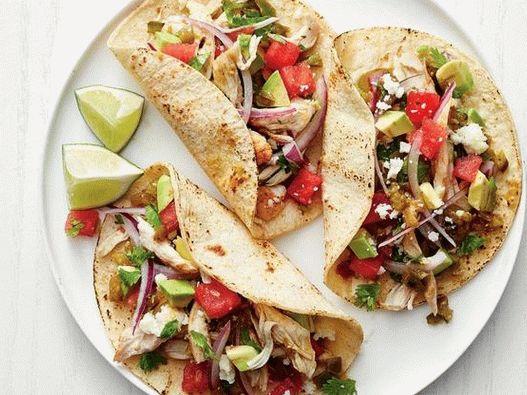 Foto del plato - Tacos con pollo y sandía
