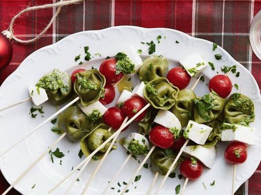 Albóndigas en brochetas