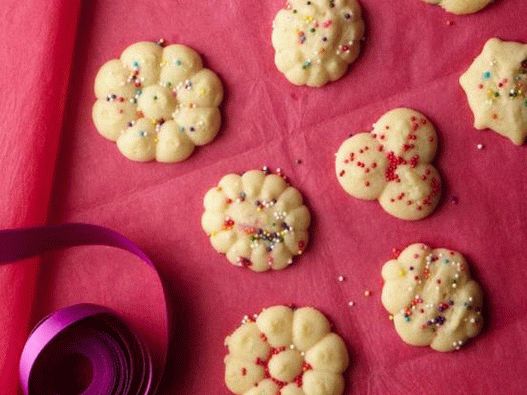 Galletas de mantequilla (rociadas de una prensa de jeringas)