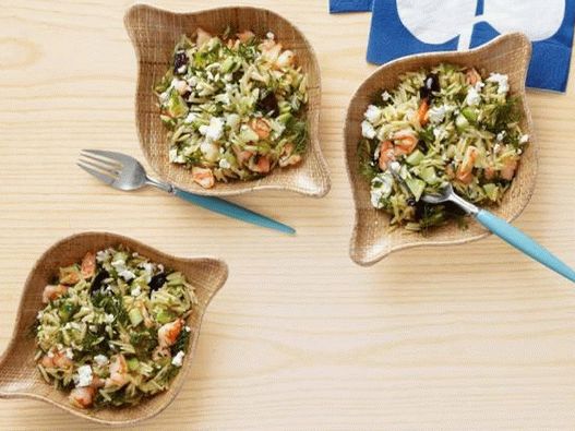 Foto del plato - Ensalada de pasta Orzo con camarones y queso feta