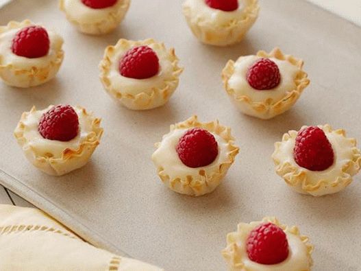 Postre de budín de vainilla bajo en carbohidratos