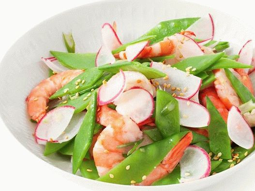 Ensalada de camarones y guisantes de nieve