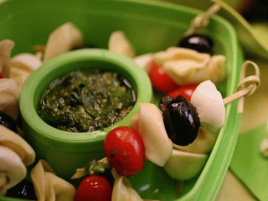 Brochetas de Tortelloni