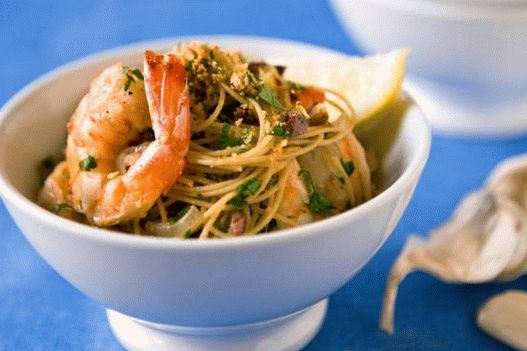 Gambas al ajillo en salsa ligera
