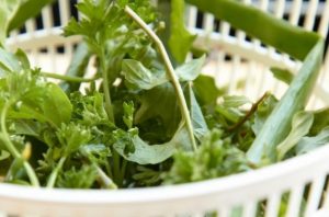 Pescado al vapor con hierbas