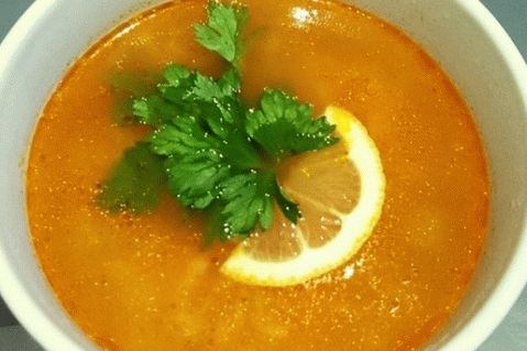 Sopa de arroz con apio y puerro