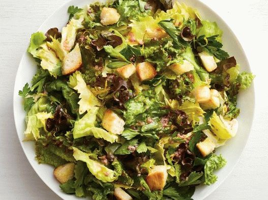 Foto ensalada de Escariol con ajo y aderezo de anchoas