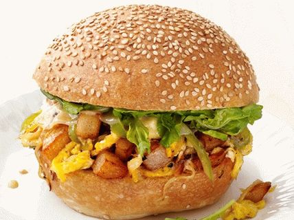 Sándwiches de huevo y papa con foto