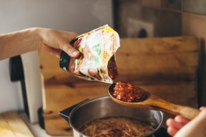 Sopa de repollo magra con calabaza