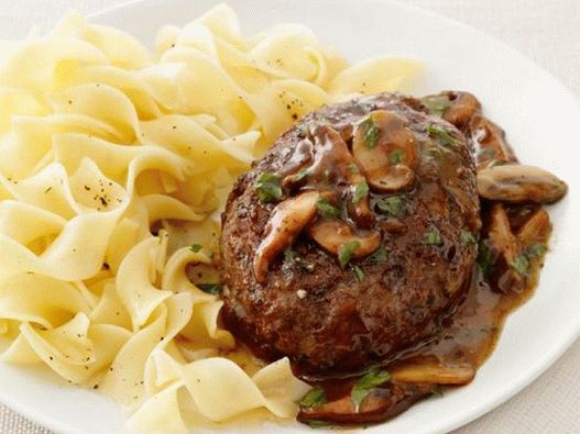 Foto Salisbury Steak con salsa de champiñones