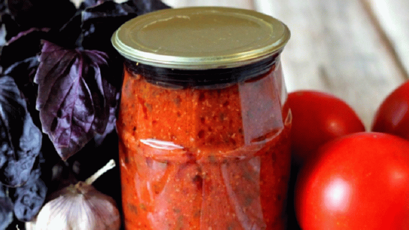 Salsa de tomate para el invierno