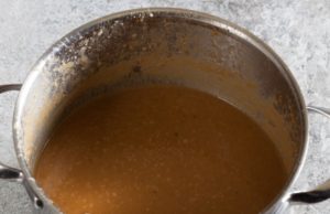 Sopa de castañas y nueces