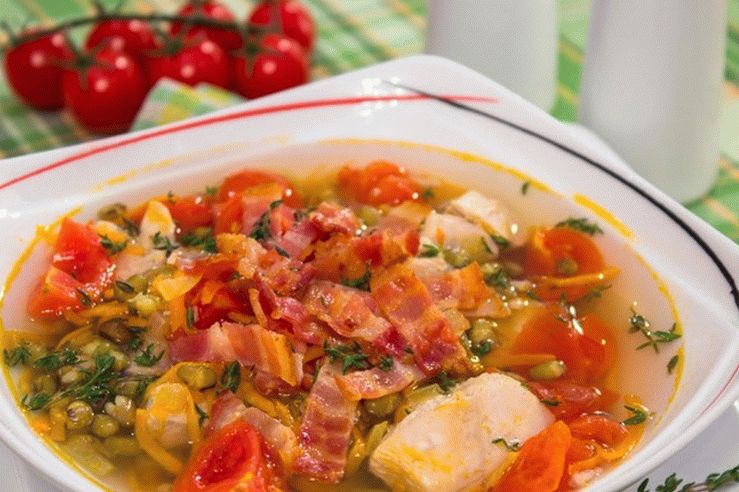 Sopa de puré y tocino