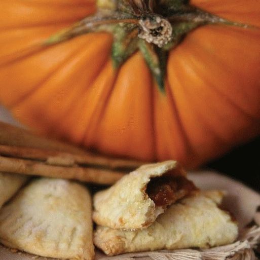 Volumen de negocios fotográfico con una calabaza - un placinde alemán