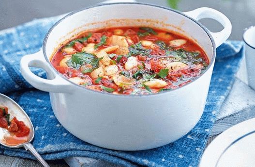 Foto de bacalao estofado portugués con patatas