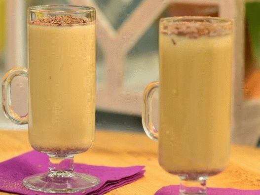 Foto Latte de chocolate con almendras y vainilla