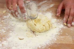 Bolas de masa hervida con semillas de amapola
