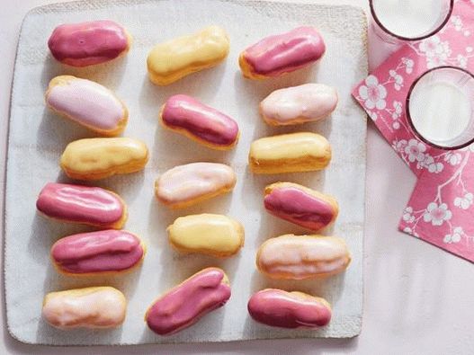 Eclairs con esmalte de colores