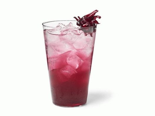 Foto de vodka con tónico con sabor a hibisco y lima