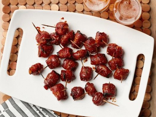 Foto Castañas de agua envueltas en tocino