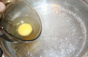 Huevo escalfado