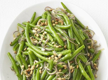 Foto judías verdes con piñones