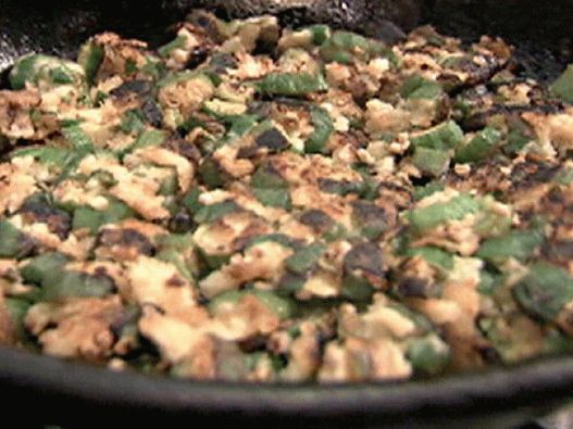 Foto de okra frita empanada