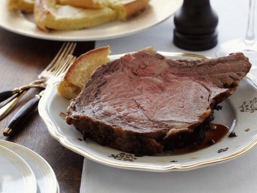 Foto de carne asada con pudín de Yorkshire